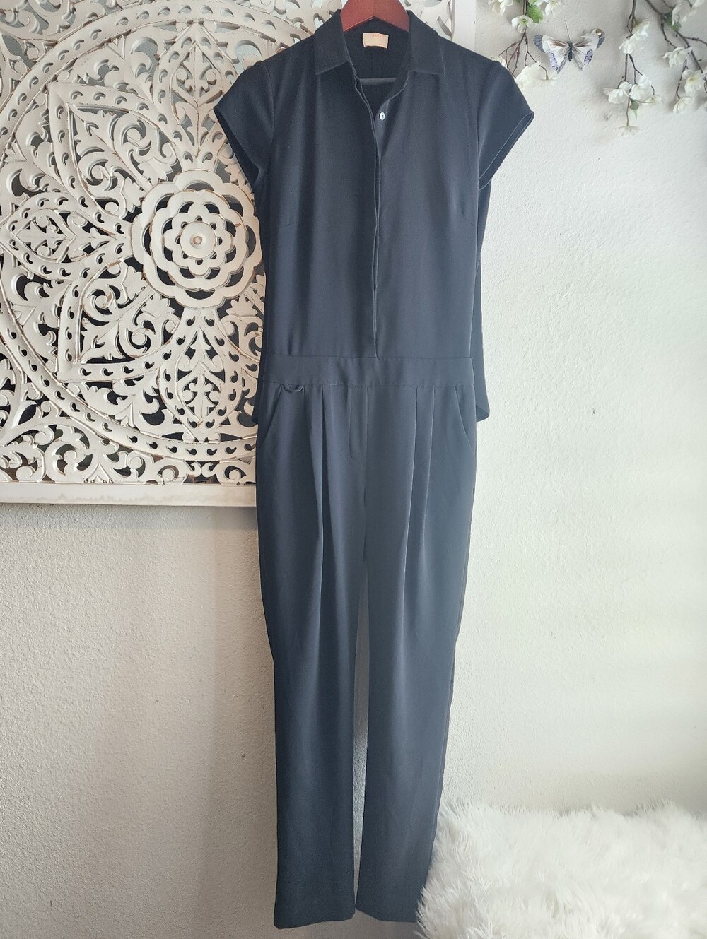 ARGENT  BLACK JUMPSUIT SHORT SLEEVE COLLAR FRONT BUTTON MINIMILISTIC DESIGN SZ 4